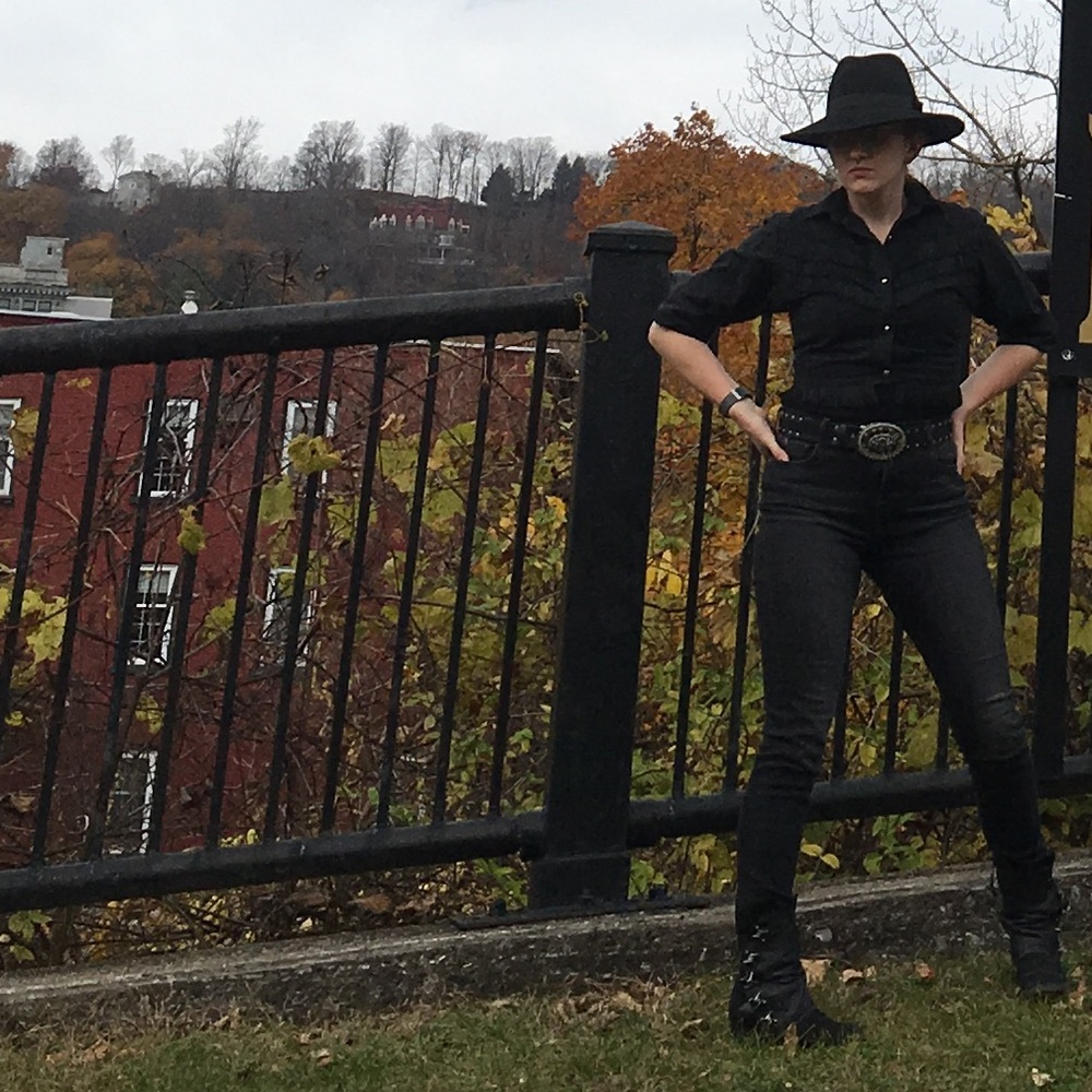 Meet your Posher, Anna